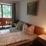 Gaestehaus Marianndl 4*