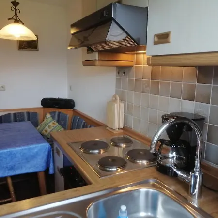 Gaestehaus Marianndl 4*