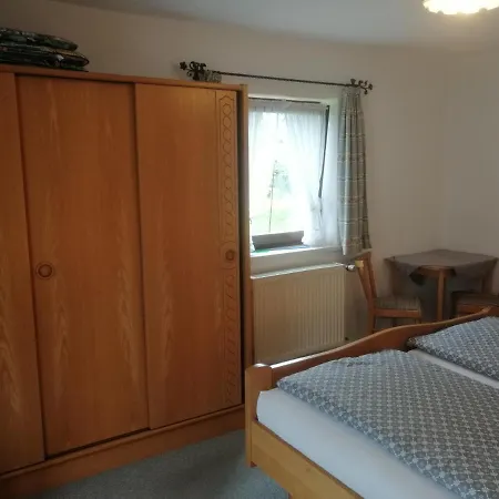 Gasthuis Gaestehaus Marianndl 4*