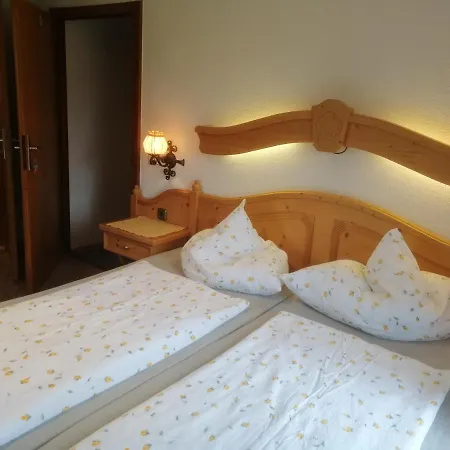 Gaestehaus Marianndl Guest house *