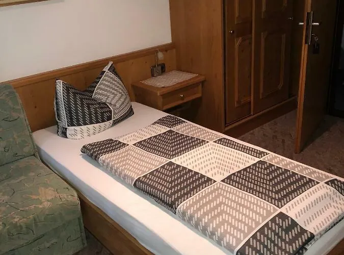Gaestehaus Marianndl Casa de hóspedes 4*